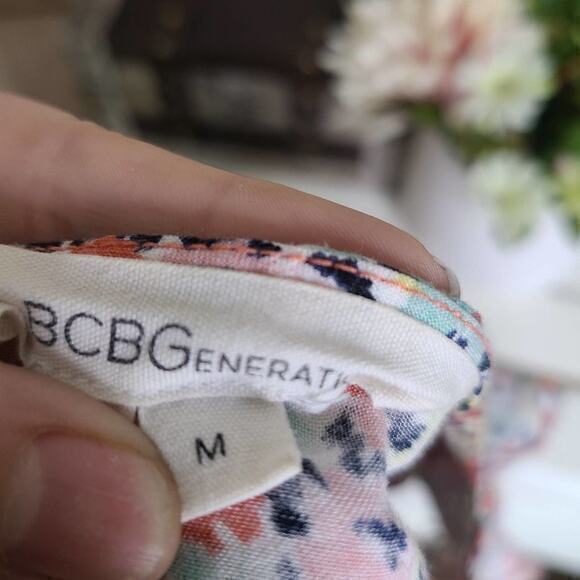 BCBGeneration Dorchester Floral Ditsy Ruffle Sleeve Mini Dress Medium - Picture 4 of 5